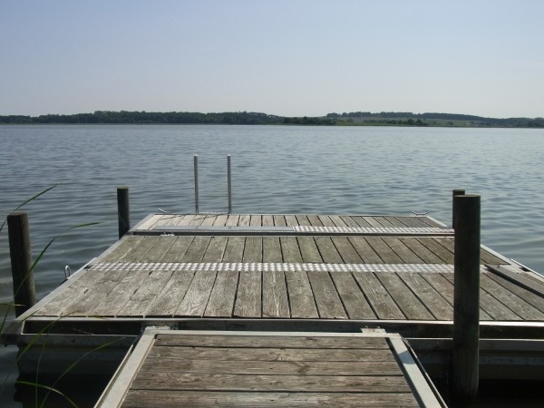 Schwimmsteg zum Balmer See